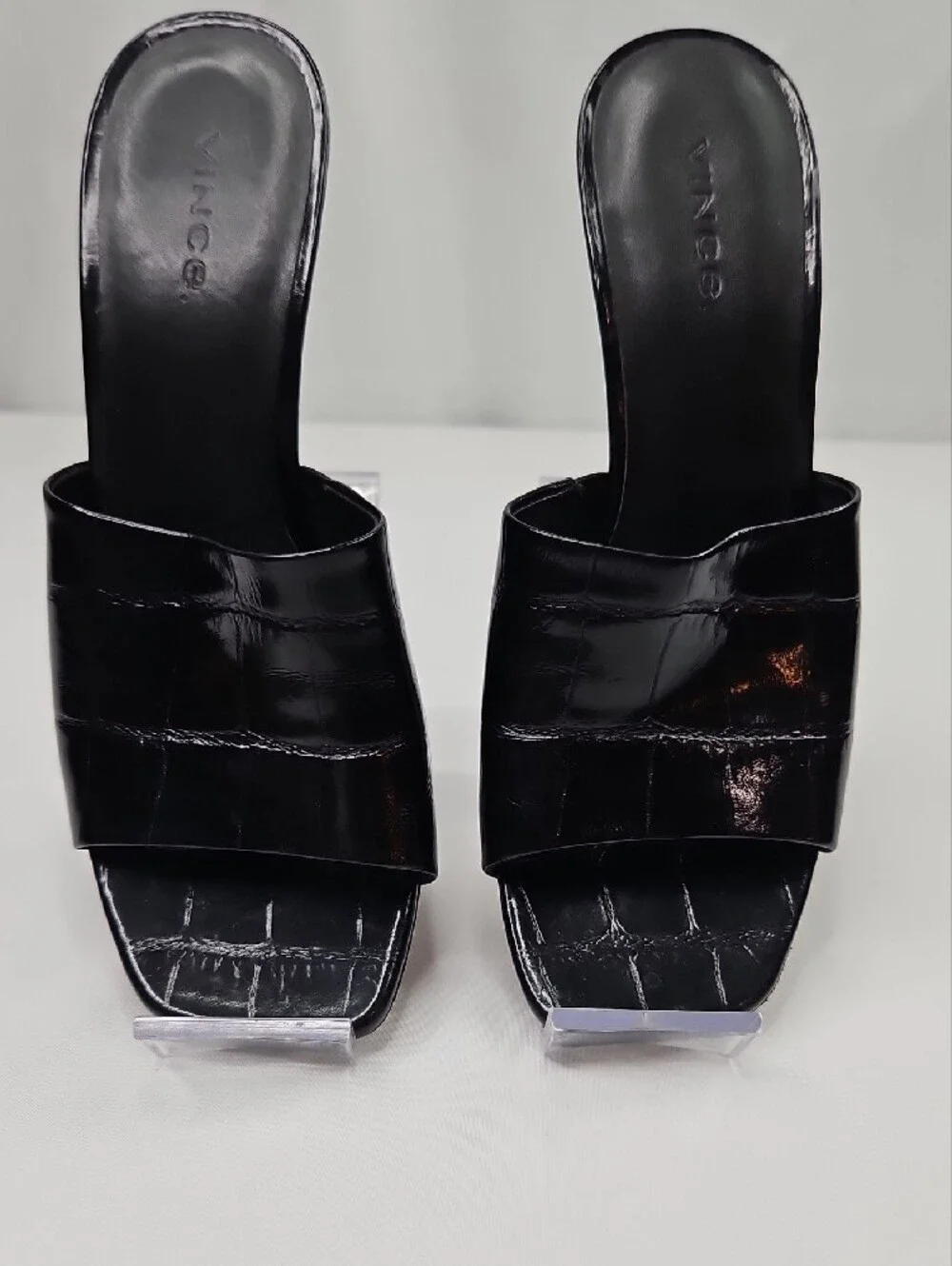 Vince Pia 75MM Crocodile Embossed Leather Sandals Size 6.5